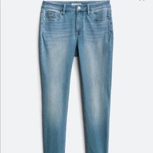 NWT Vigoss Erika Skinny Jean light blue size 4